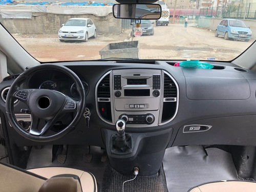 Dodge freightliner mercedes - freightliner,